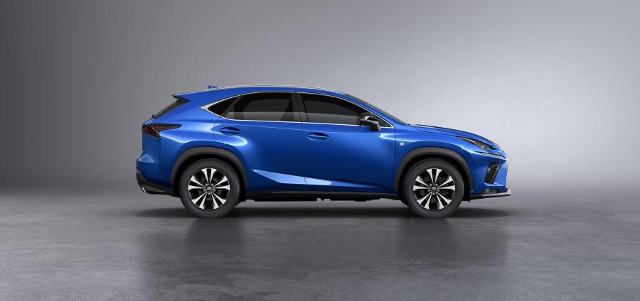  Lexus NX300 F-Sport 2017 года  (WW) (фото 12 из 43)